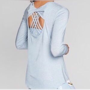 Athleta Light Blue Jacquard Flexlight Long Sleeve Train Top Size Small